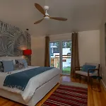 Ocean View Villa *